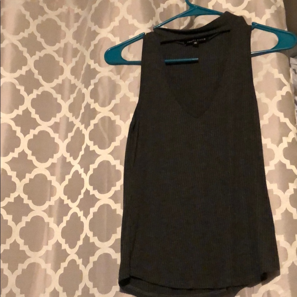 Kendall& Kylie Gray Top